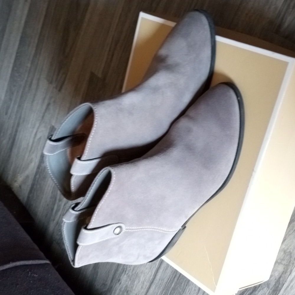 Michael Kors Ashton Suede Booties